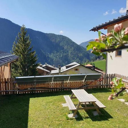 App Col Di Lana - Agriturismo La Majon Da Col Colle Santa Lucia Exteriér fotografie